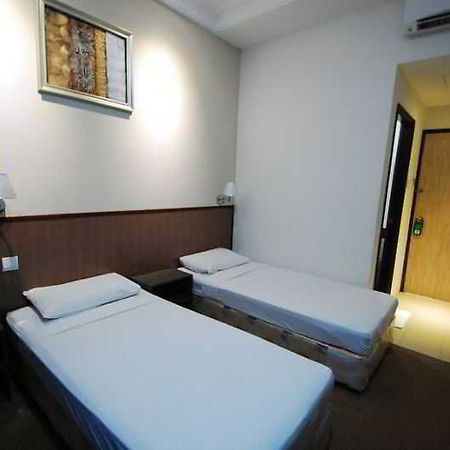 Madras Eminence Hotel Singapur Exterior foto
